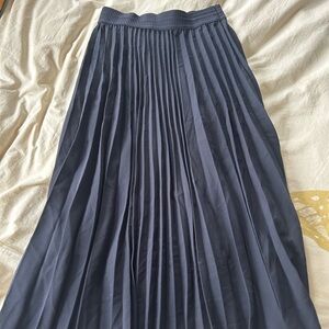 H&M Navy Pleated Midi Skirt